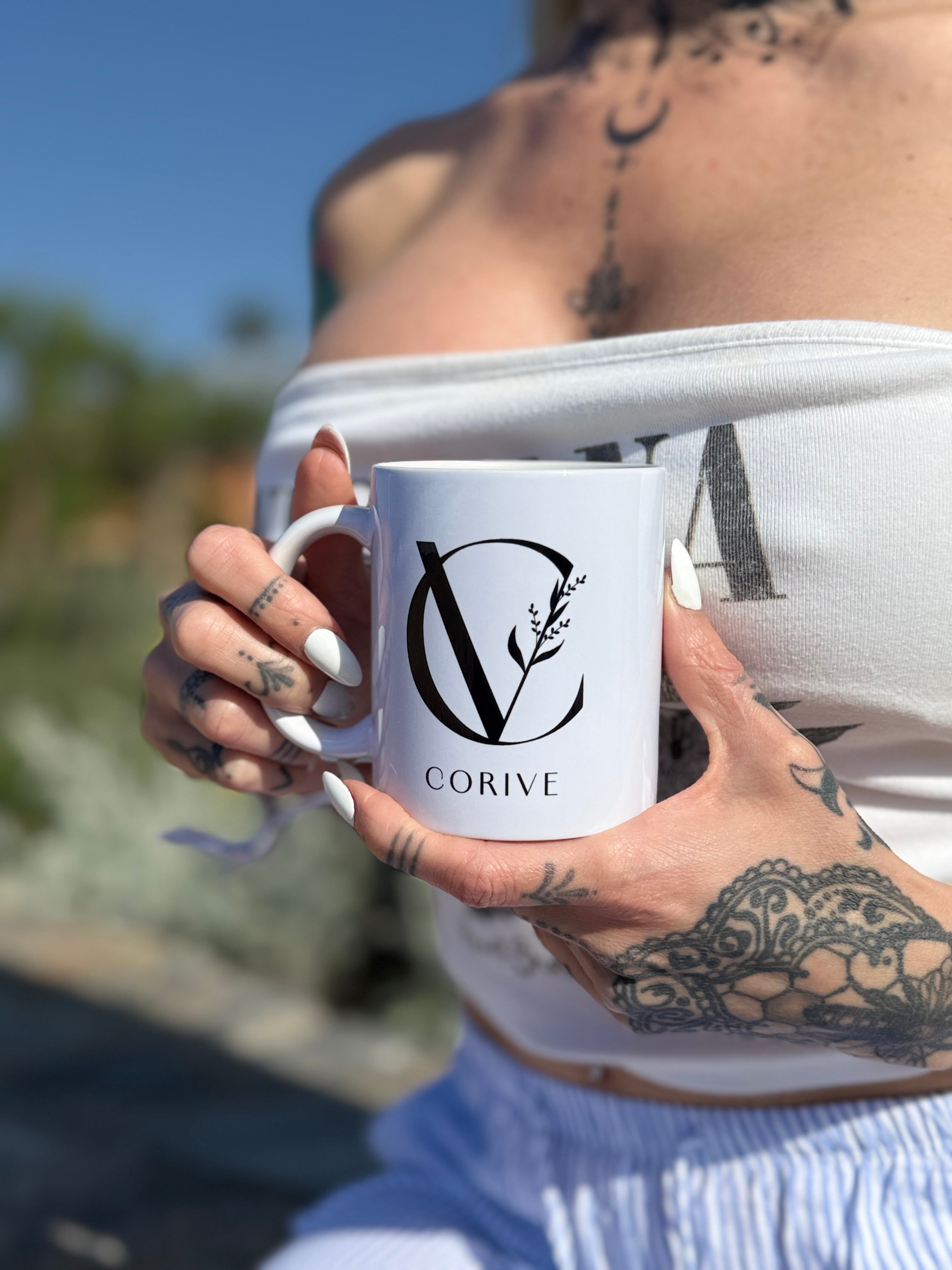 Weiße Keramiktasse – Eleganz von Corive